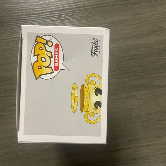 Funko Pop! Vinyl: Cuphead - Legendary Chalice #314 - Picture 6 of 6